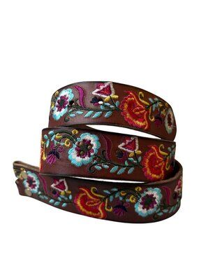 Lucky Brand Floral Embroidered Brown Leather Belt Medium 42" Total Length No Buc